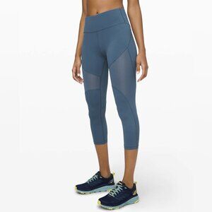 Lululemon Hot Pursuit High-Rise Crop 21" Leggings Petrol Blue sz 10